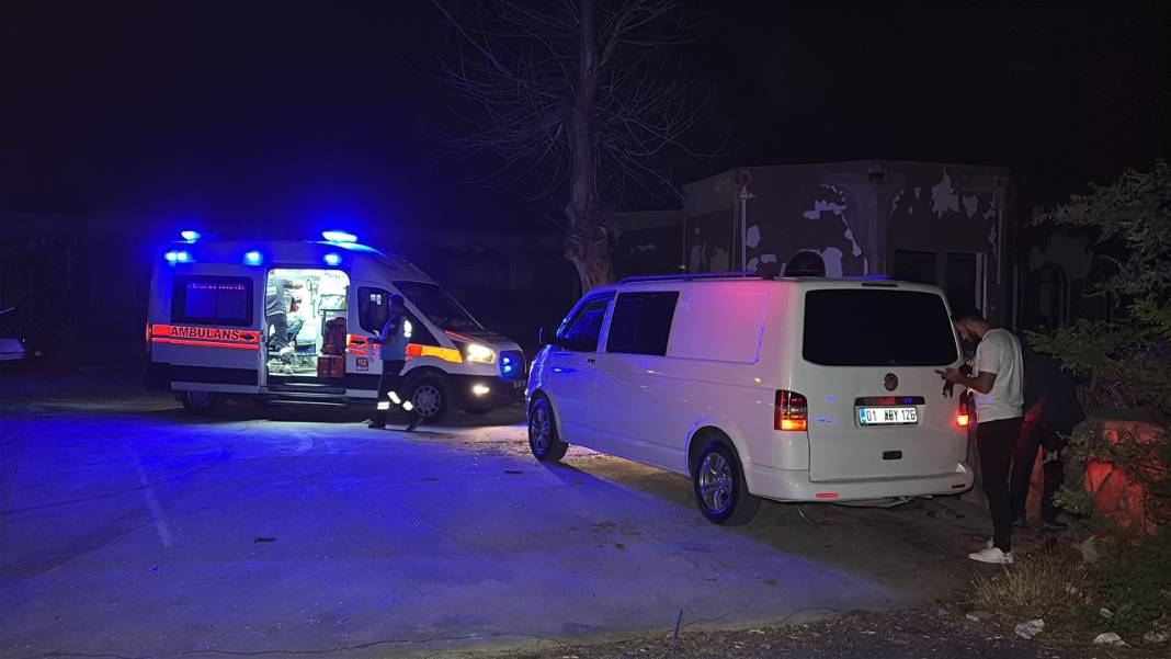 Aksaray'da kan donduran olay: Minibüsün tavan çıtasına bağlı ipte asılı halde bulundu! 6